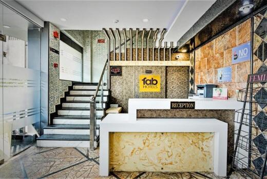 Hotel Metro Lucknow Zewnętrze zdjęcie